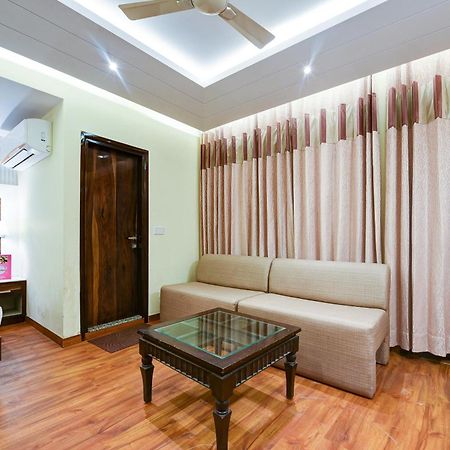 Hotel Geet Deluxe New Delhi Exterior foto