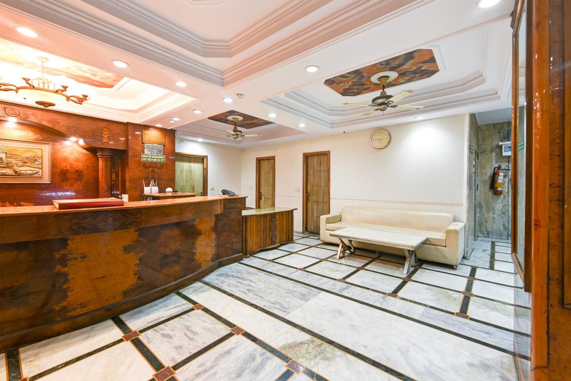 Hotel Geet Deluxe New Delhi Exterior foto